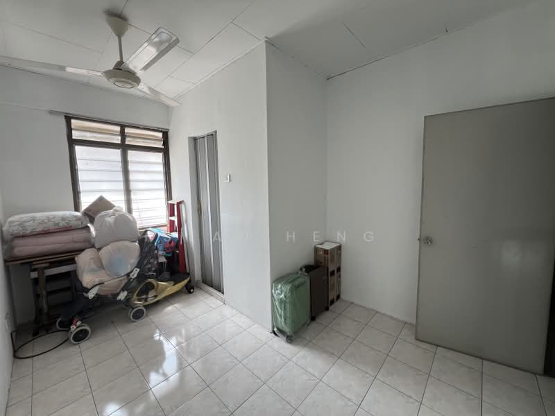 2-storey Terraced House for Sale in Taman Idaman (Simpang Ampat) - Sean Heng - Interior - PropertyGuru.com.my