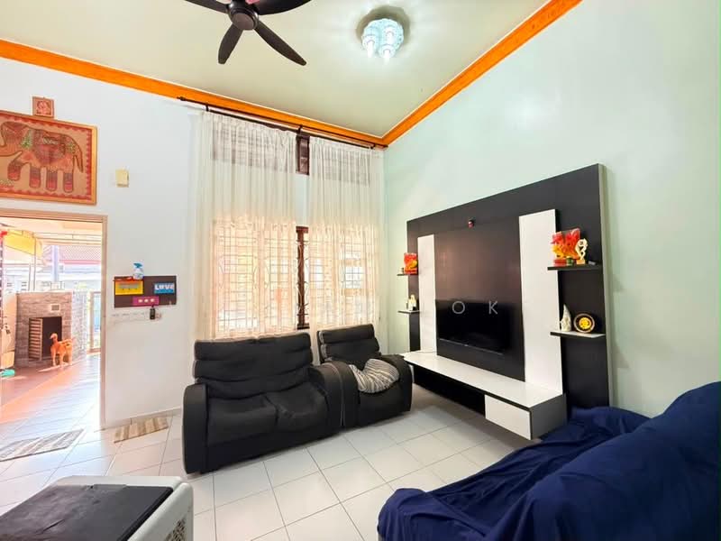1-storey Terraced House for Sale in Setia Eco Gardens (Gelang Patah) - William Loke - Living Room - PropertyGuru.com.my
