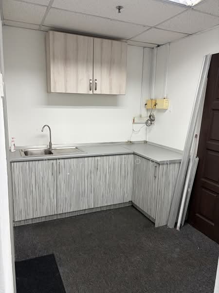 Pejabat untuk Disewa di Kelana Jaya (Petaling Jaya) - RUBEN SOON - Pantry area - PropertyGuru.com.my