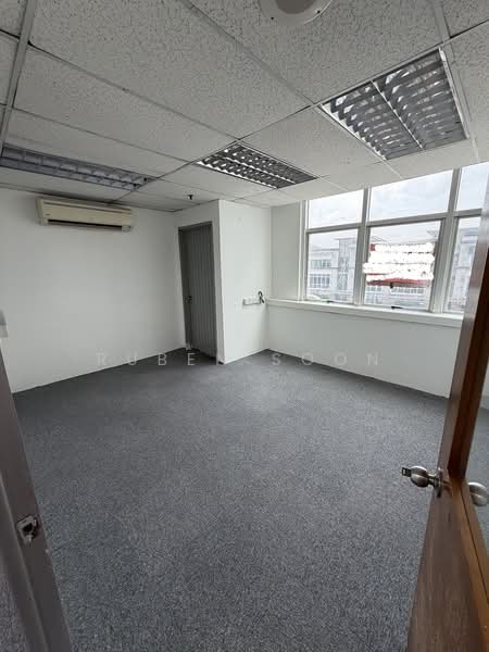 Pejabat untuk Disewa di Kelana Jaya (Petaling Jaya) - RUBEN SOON - Room 1 - PropertyGuru.com.my