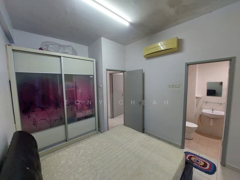 Apartment for Sale at Irama Villa - Tony Cheah - Bedroom - PropertyGuru.com.my