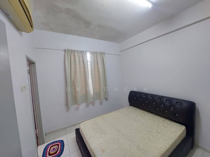 Apartment for Sale at Irama Villa - Tony Cheah - Bedroom - PropertyGuru.com.my