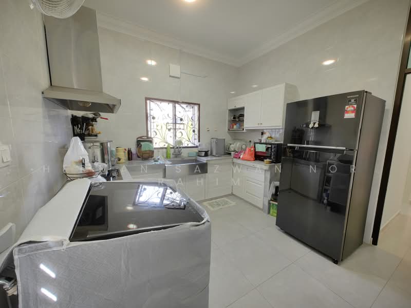 Bungalow for Sale in Bandar Baru Bangi (Selangor) - Herman Sazwan Nor Rahim - Kitchen - PropertyGuru.com.my