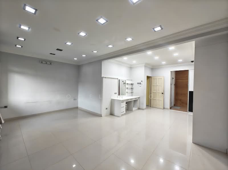 3-storey Terraced House for Sale in Taman Impian Indah (Balakong) - Jocelyn Soo - PropertyGuru.com.my