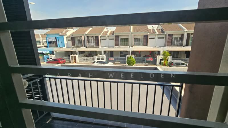 Rumah Teres 2 Tingkat untuk Dijual di Nilai (Negeri Sembilan) - Sarah Weelden - Exterior - PropertyGuru.com.my
