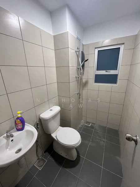 Service Residence for Sale at Nexus - Nicholas Siaw - Bathroom - PropertyGuru.com.my