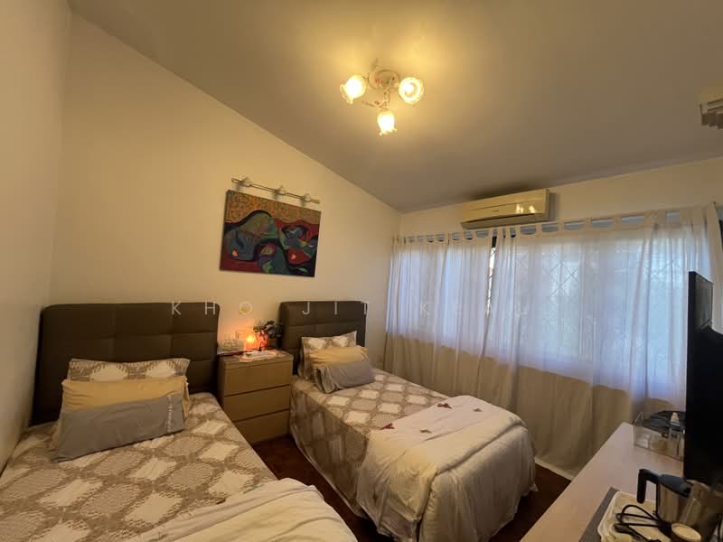 Rumah Teres 2 Tingkat untuk Dijual di Taman Kolam Air (Johor Bahru) - Kho Jit Keau - Bedroom - PropertyGuru.com.my