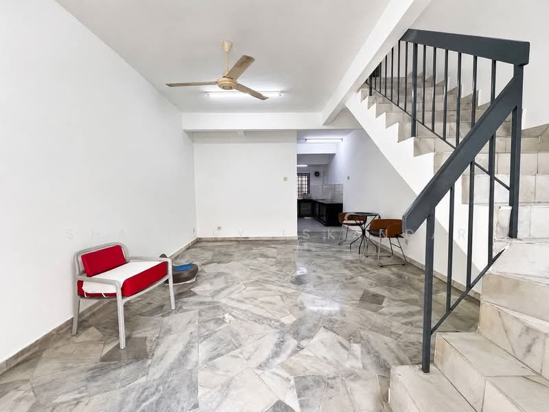 Rumah Teres 2 Tingkat untuk Dijual di Batu Caves (Selangor) - Shaziery Iskandar - PropertyGuru.com.my