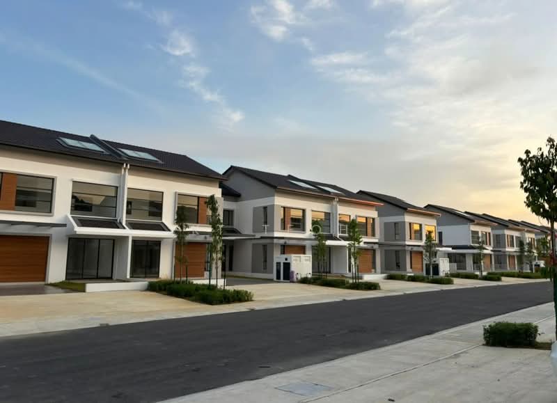2-storey Terraced House for Sale in Bandar Gamuda Cove (Dengkil) - KT Teoh - PropertyGuru.com.my