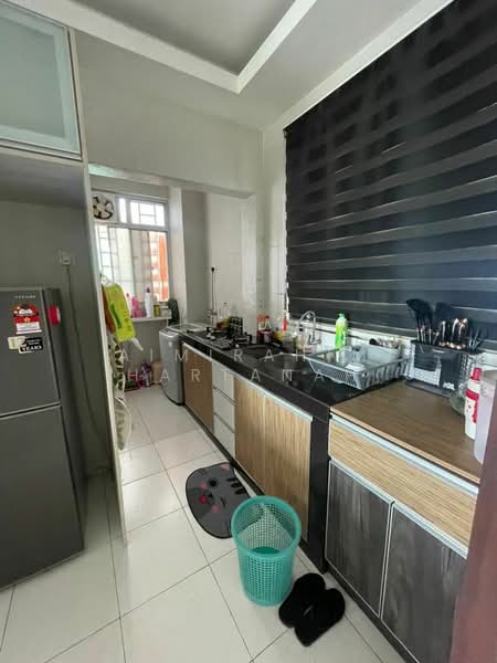 Apartment for Sale at Mewah 9 Residence - AimiRahim Hartanah - Kitchen - PropertyGuru.com.my