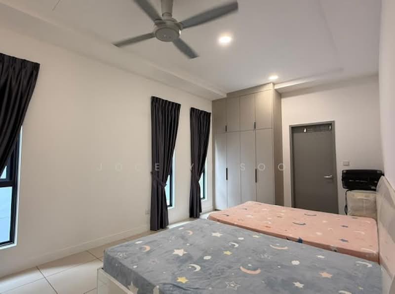 Rumah Berkembar untuk Dijual di Jade Hills (Kajang) - Jocelyn Soo - Bedroom - PropertyGuru.com.my
