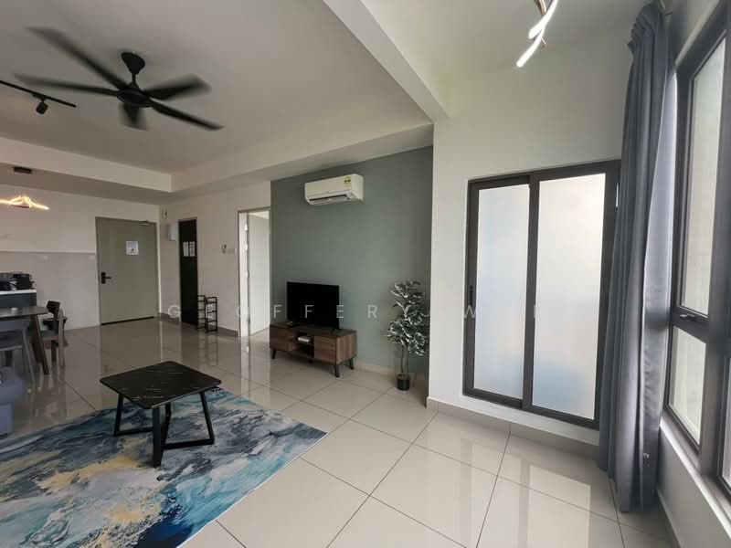 Servis Apartment untuk Dijual di Bali Residences - Geoffery Wee - Living Room - PropertyGuru.com.my