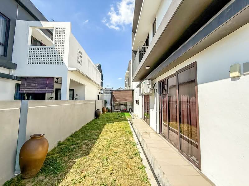 Rumah Kluster untuk Dijual di Alam Impian (Shah Alam) - Nur Alia Omar - Exterior - PropertyGuru.com.my