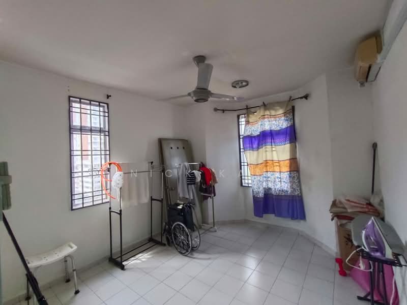 Pangsapuri untuk Disewa di Taman Larkin Idaman Plot C - Nick Kan - Interior - PropertyGuru.com.my