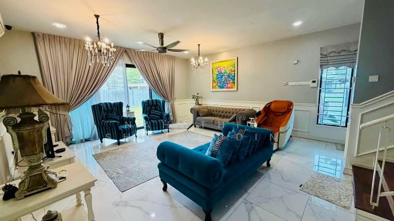 Semi-Detached House for Sale in Cahaya Spk (Shah Alam) - Nahathir Shahabudin - Living Room - PropertyGuru.com.my