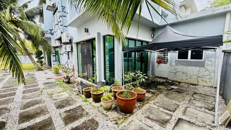Semi-Detached House for Sale in Cahaya Spk (Shah Alam) - Nahathir Shahabudin - Exterior - PropertyGuru.com.my