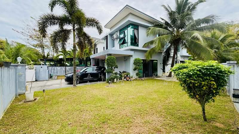 Semi-Detached House for Sale in Cahaya Spk (Shah Alam) - Nahathir Shahabudin - Exterior - PropertyGuru.com.my