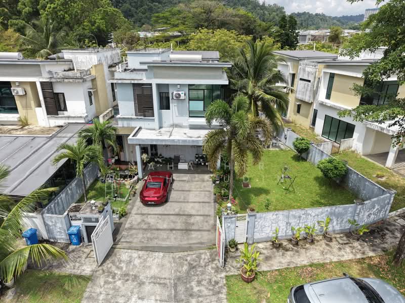 Semi-Detached House for Sale in Cahaya Spk (Shah Alam) - Nahathir Shahabudin - Exterior - PropertyGuru.com.my