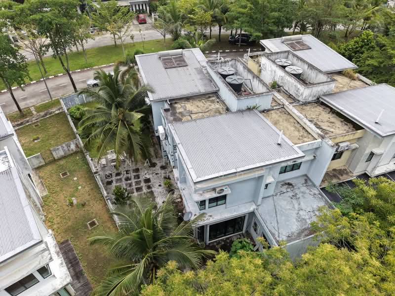 Semi-Detached House for Sale in Cahaya Spk (Shah Alam) - Nahathir Shahabudin - Exterior - PropertyGuru.com.my