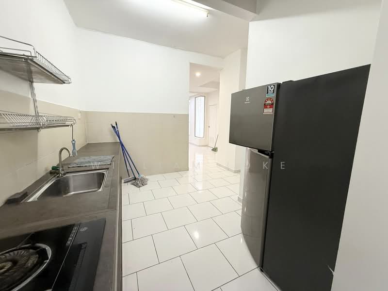 2-storey Terraced House for Rent in Bukit Indah (Iskandar Puteri (Nusajaya)) - William Loke - Kitchen - PropertyGuru.com.my