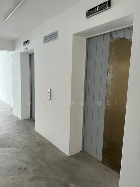 Flat for Rent at RUMAH PANGSA MUTIARA INDAH - FASA 2 (BLOK B) - Boon Haw Ooi - Corridor - PropertyGuru.com.my