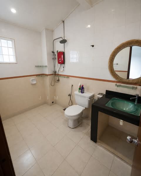 2-storey Terraced House for Sale in Kota Kemuning (Shah Alam) - Jim Ling - Bathroom - PropertyGuru.com.my