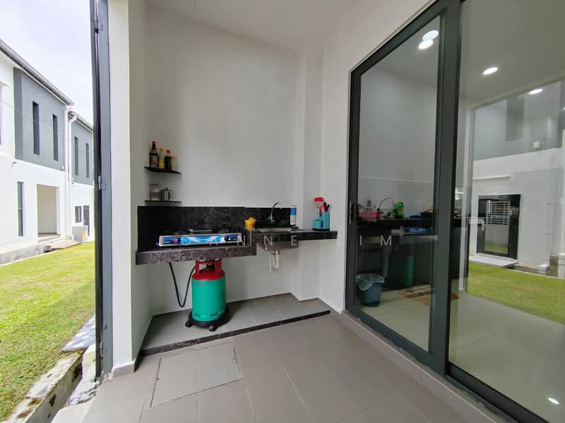 Rumah Teres 2 Tingkat untuk Dijual di Bemban (Melaka) - Anne Lim - PropertyGuru.com.my