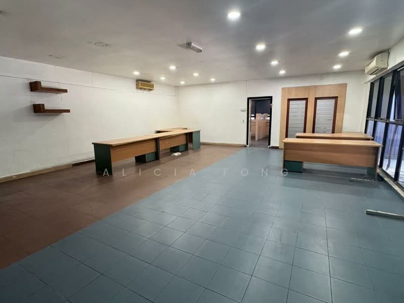 Semi-D Factory for Rent in Taman Desa Cemerlang (Ulu Tiram) - Alicia Fong - Interior - PropertyGuru.com.my