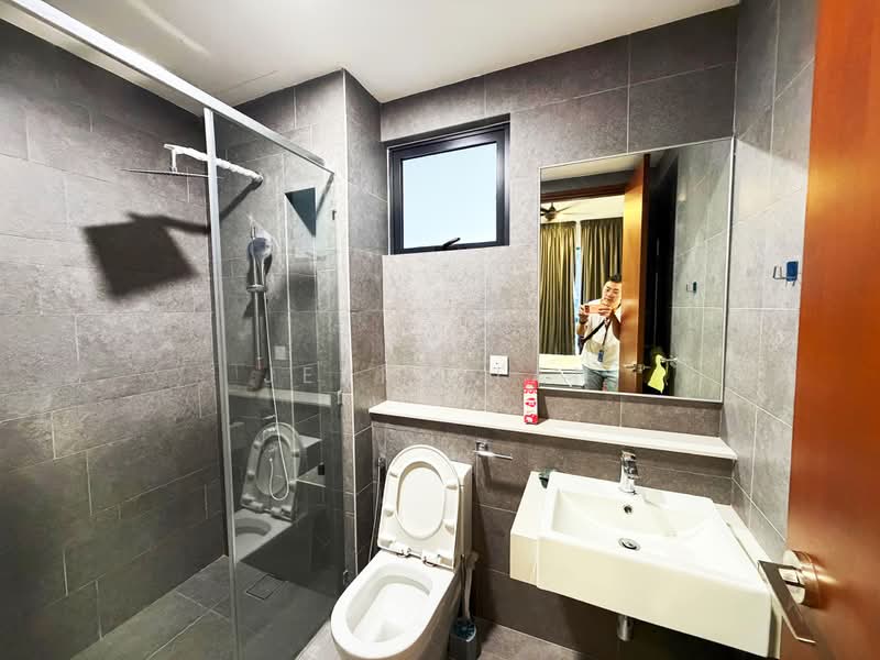 Kondominium untuk Disewa di Muze @ PICC - Jerry Tan - Bathroom - PropertyGuru.com.my