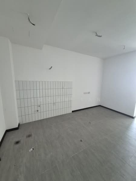 Servis Apartment untuk Dijual di Sensasi @ Utropolis - Lucas Tan - PropertyGuru.com.my