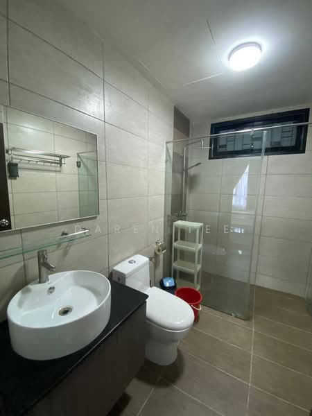 Service Residence for Rent at Molek Regency - Daren Tee - Bathroom - PropertyGuru.com.my