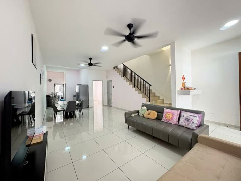 Terraced House for Sale in Johor Bahru (Johor) - Sheng Long - Living Room - PropertyGuru.com.my
