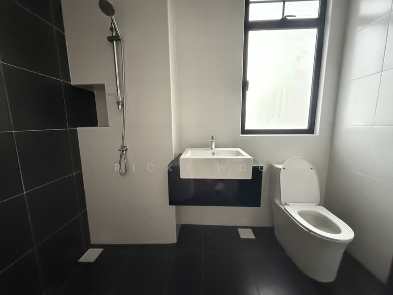 Rumah Kluster untuk Dijual di Eco Botanic 2 (Iskandar Puteri (Nusajaya)) - Ricky Woo - Bathroom - PropertyGuru.com.my