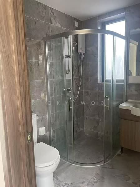 Cluster House for Rent in Forest City (Gelang Patah) - Ricky Woo - Bathroom - PropertyGuru.com.my