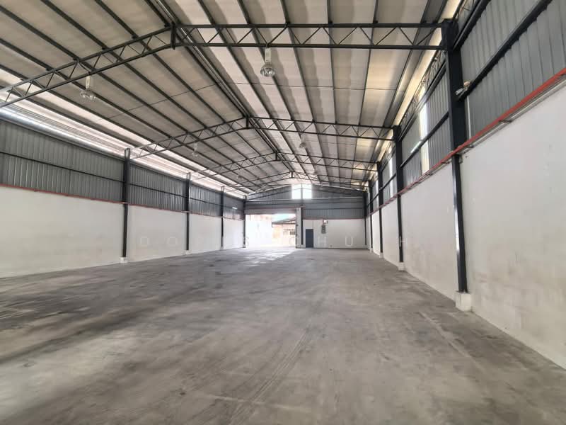 Warehouse for Rent in Kampung Baru Batu Maung (Batu Maung) - Doris Chuah - PropertyGuru.com.my