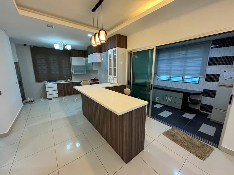 2.5-storey Terraced House for Sale in Skudai (Johor) - Mandy Goh Siew Li - Kitchen - PropertyGuru.com.my