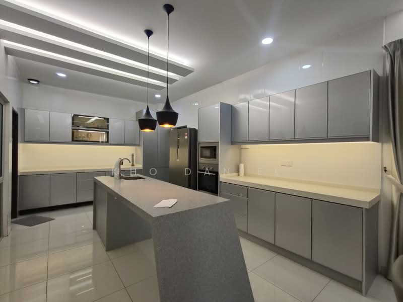 Cluster House for Sale in Bandar Parklands (Klang) - Kho Daniel - Kitchen - PropertyGuru.com.my