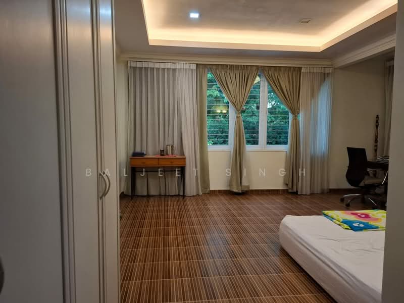 Rumah Teres 2-Tingkat untuk Dijual di Kota Kemuning (Shah Alam) - Baljeet Singh - Bedroom - PropertyGuru.com.my