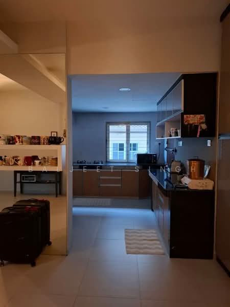 Rumah Teres 2-Tingkat untuk Dijual di Kota Kemuning (Shah Alam) - Baljeet Singh - Kitchen - PropertyGuru.com.my