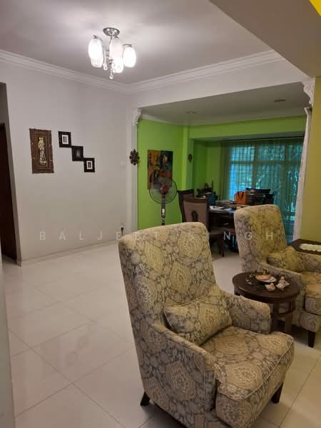 Rumah Teres 2-Tingkat untuk Dijual di Kota Kemuning (Shah Alam) - Baljeet Singh - Living Room - PropertyGuru.com.my