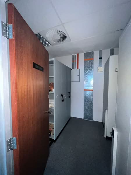 Pejabat untuk Disewa di Mutiara Damansara (Petaling Jaya) - Lyn . - Corridor - PropertyGuru.com.my