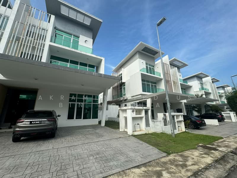Semi-Detached House for Sale in Cyberjaya (Selangor) - Akramin Firdaus Bin Mokhtar - PropertyGuru.com.my