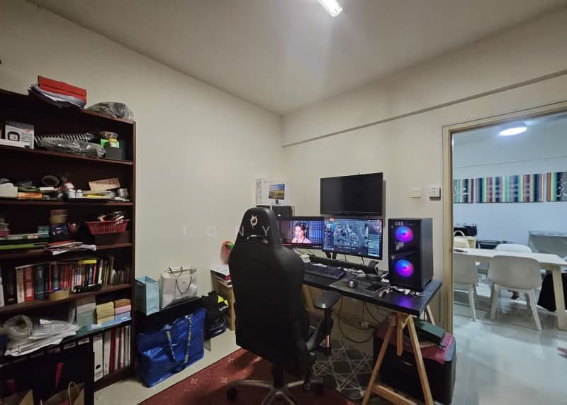 Servis Apartment untuk Dijual di Suri Puteri - Tony Lau - Study - PropertyGuru.com.my