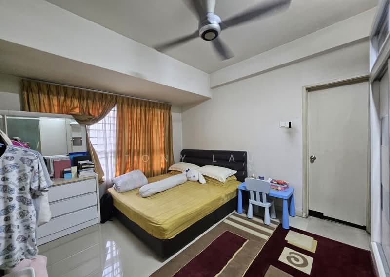 Servis Apartment untuk Dijual di Suri Puteri - Tony Lau - Bedroom - PropertyGuru.com.my