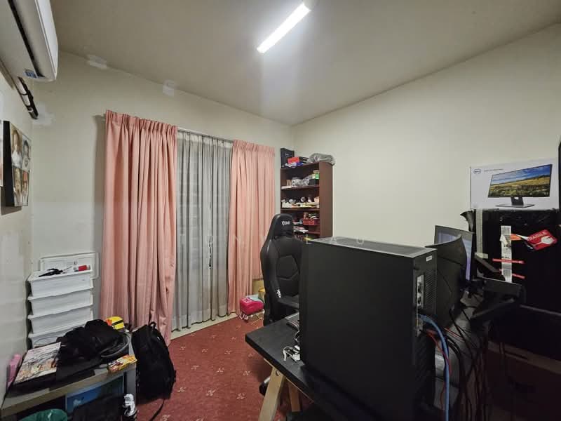 Servis Apartment untuk Dijual di Suri Puteri - Tony Lau - Study - PropertyGuru.com.my