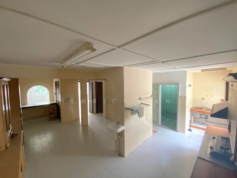 Rumah Teres 2.5 Tingkat untuk Dijual di Gasing Indah (Petaling Jaya) - Henrick Tan - Kitchen - PropertyGuru.com.my
