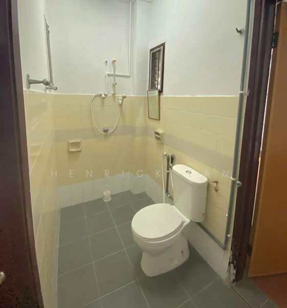 Rumah Teres 2.5 Tingkat untuk Dijual di Gasing Indah (Petaling Jaya) - Henrick Tan - Bathroom - PropertyGuru.com.my