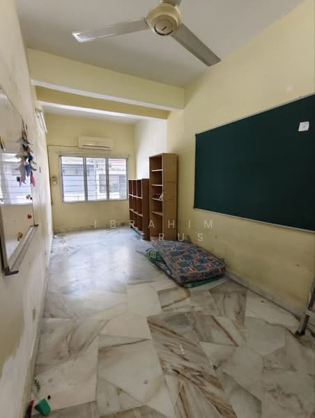 2-storey Terraced House for Sale in Ampang (Selangor) - Ibrahim Iderus - Study - PropertyGuru.com.my