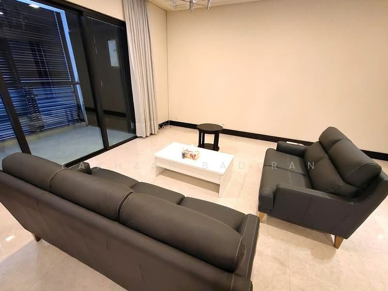 Kondominium untuk Disewa di The Binjai on the Park - Fakhzan Badiran - Living Room - PropertyGuru.com.my