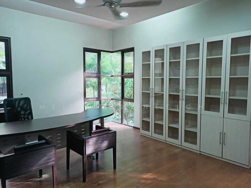 Rumah Banglo untuk Dijual di Bukit Gita Bayu (Seri Kembangan) - Helmut Schleich - Study - PropertyGuru.com.my